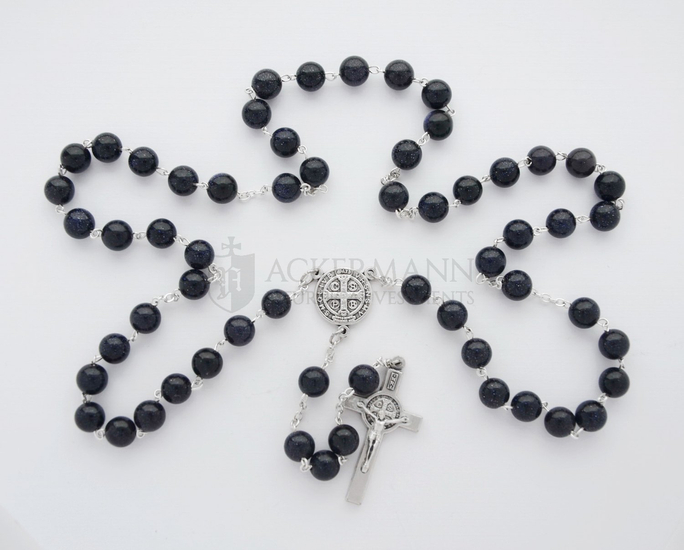 Rosenkranz mit Steinen: Kairoer Nacht