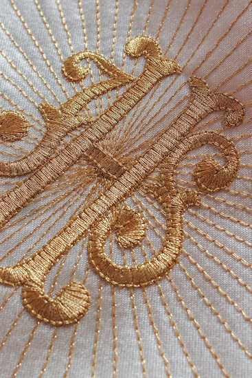 Gotische Rauchmantel mit Stola 009