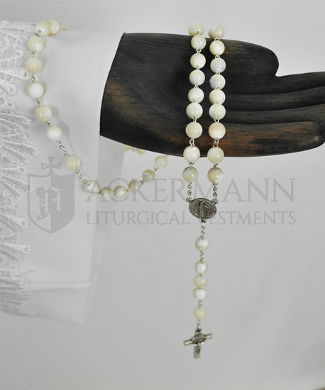 Silberroter Rosenkranz mit Perlen