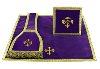 Satz liturgischer Gewänder 