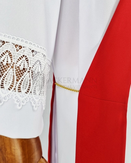 Gotische Dalmatik mit Keltischem Kreuz, Keltenkreuz