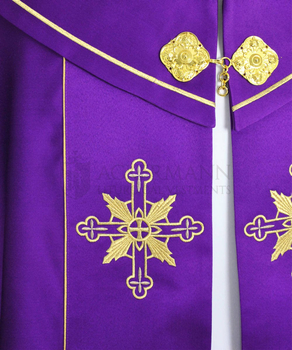 Gotische Rauchmantel mit Stola 023