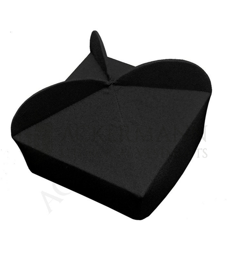 Schwarzes Birett mit 3 Hörnern