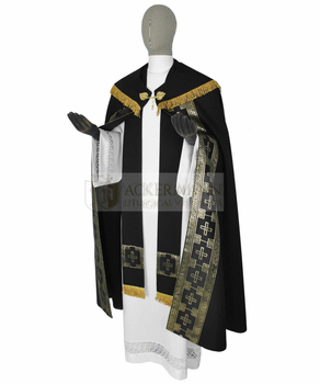 Gotische Rauchmantel mit Stola 017