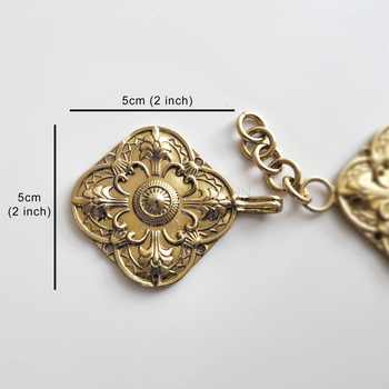 Schliesse für Gewänder