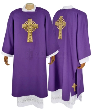 Gotische Dalmatik mit Keltischem Kreuz, Keltenkreuz