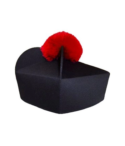 Schwarzes Birett mit 3 Hörnern