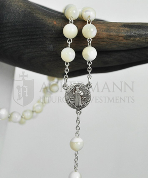 Silberroter Rosenkranz mit Perlen