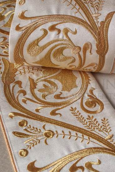 Gotische Rauchmantel mit Stola 009